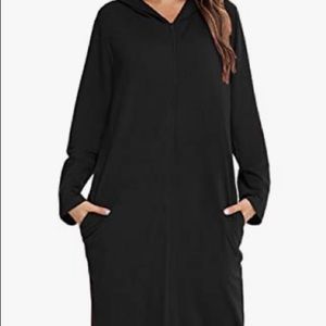 Zipper, hooded robes. Maroon and black